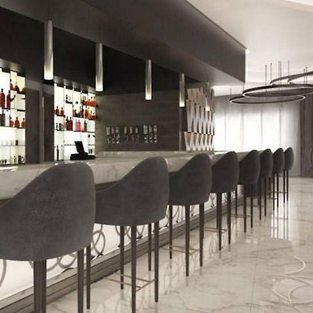 Room In Lodge - The Envoy Hotel And Suites 阿布贾 外观 照片