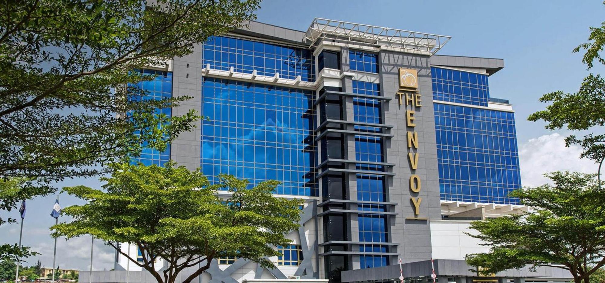 Room In Lodge - The Envoy Hotel And Suites 阿布贾 外观 照片
